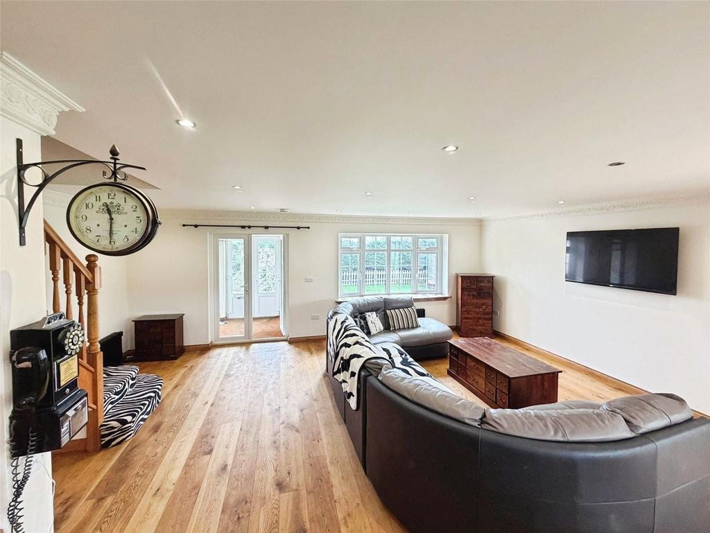Lounge Area