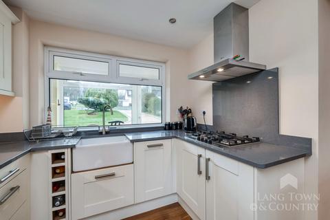4 bedroom detached house for sale, Leat Walk, Plymouth PL6