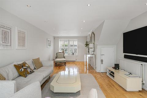 3 bedroom terraced house for sale, Debden Close, Kingston Upon Thames KT2