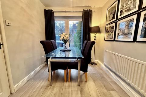 2 bedroom semi-detached house for sale, Loveless Gardens, Gateshead