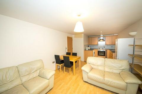 2 bedroom apartment for sale, City Walk, Leeds, LS11