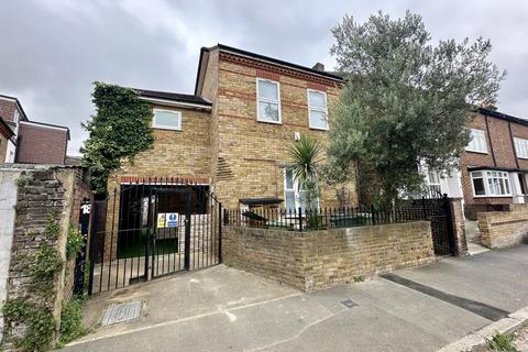 1 bedroom flat to rent, Florence Road, Bromley, BR1