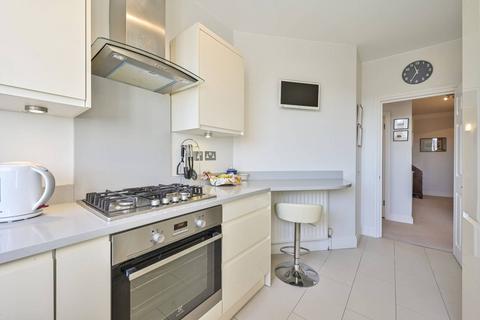 2 bedroom flat for sale, Wimbledon Hill Road, Wimbledon, London, SW19