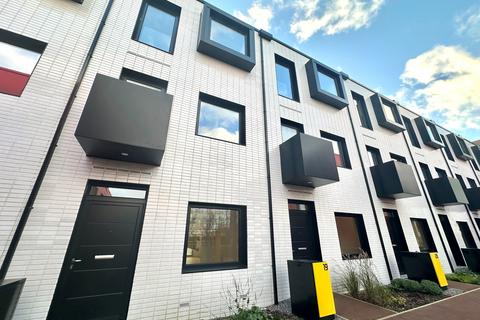 undefined, Redbridge Quay, BIRKENHEAD