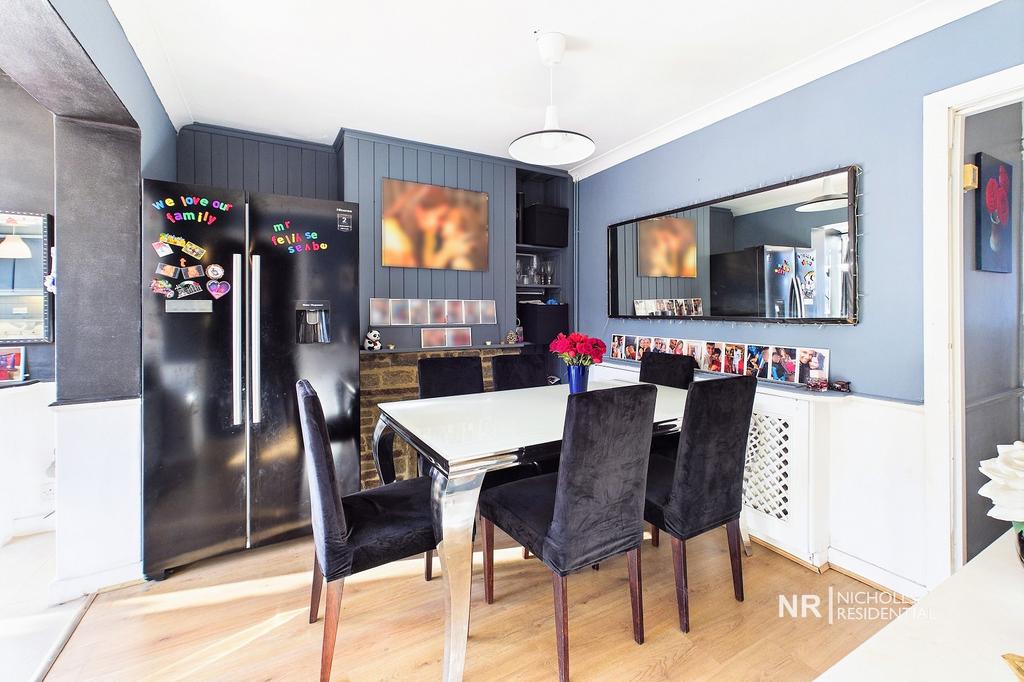 Dining Room Extra Photo