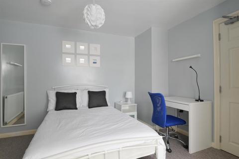 1 bedroom in a house share to rent, Marymead Court, Stevenage