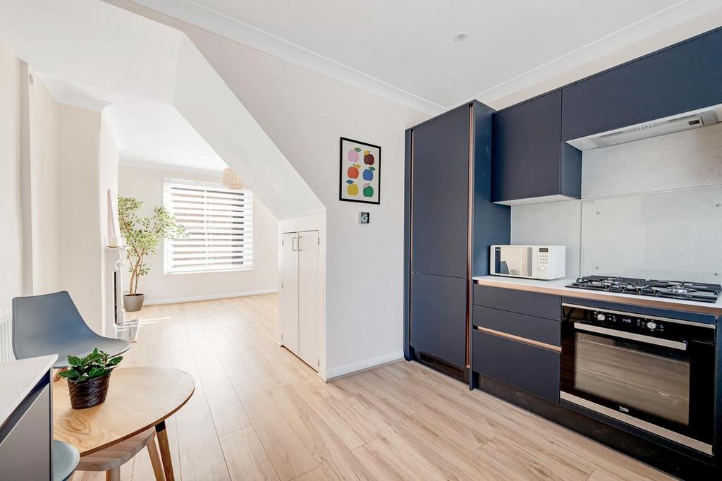 TFF 1 Saville Road W4 5 HQ-8.jpg