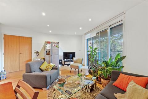 2 bedroom apartment to rent, Rossetti Apartments, 4 Saffron Central Square, Croydon, CR0