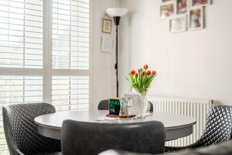 undefined, Montague Mews, Farnham, GU9