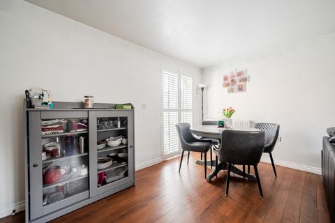 undefined, Montague Mews, Farnham, GU9