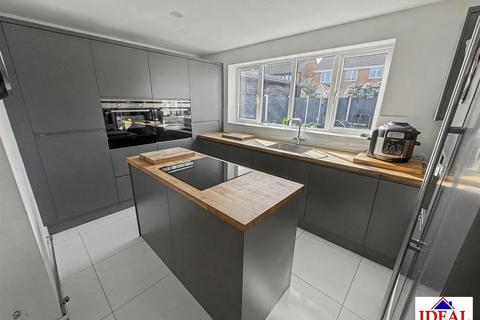 undefined, Kingfisher Road, Adwick-Le-Street, Doncaster