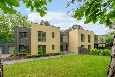 2 bedroom apartment for sale, Tekels Park, Camberley