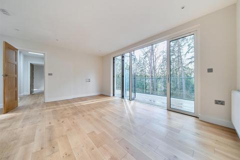 2 bedroom apartment for sale, Tekels Park, Camberley