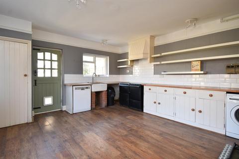 2 bedroom detached house for sale, De Cham Road, St. Leonards-On-Sea