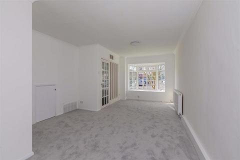 3 bedroom terraced house for sale, Cardinals Walk, Taplow, Maidenhead