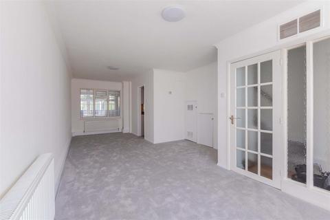 3 bedroom terraced house for sale, Cardinals Walk, Taplow, Maidenhead