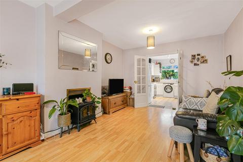 3 bedroom terraced house for sale, Cardinal Avenue, Kingston Upon Thames KT2