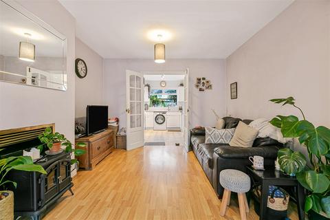 3 bedroom terraced house for sale, Cardinal Avenue, Kingston Upon Thames KT2