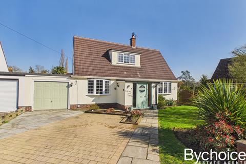 undefined, Orchard Close, Ridgewell