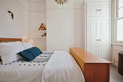 1 bedroom flat to rent, Fulham Road, London, SW6
