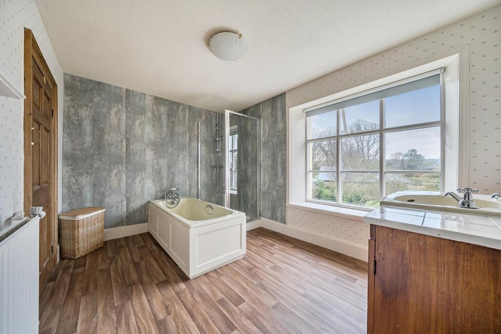 First Floor Bathroom.jpg