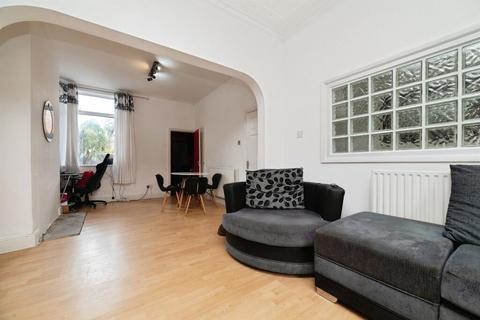 3 bedroom semi-detached house for sale, Sharp Street, Hull, HU5