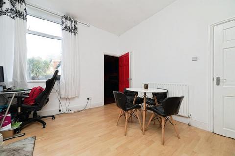 3 bedroom semi-detached house for sale, Sharp Street, Hull, HU5