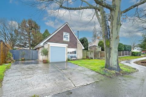 undefined, Wolfe Close, Chesterfield S40
