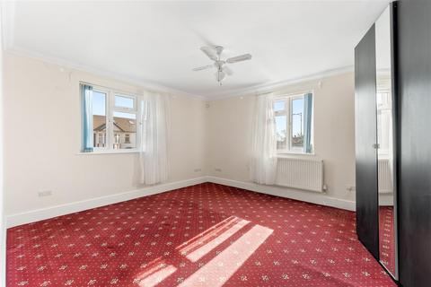 undefined, Fencepiece Road, Ilford