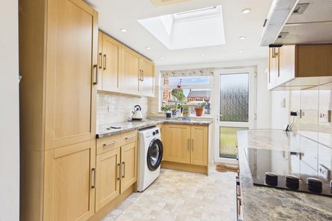 2 bedroom terraced house for sale, Pomfret Road, Towcester, NN12