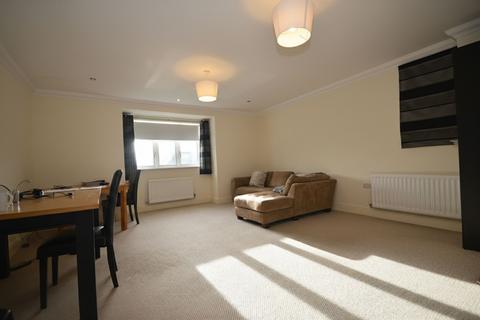 2 bedroom apartment to rent, Kennards Court, Amersham HP6