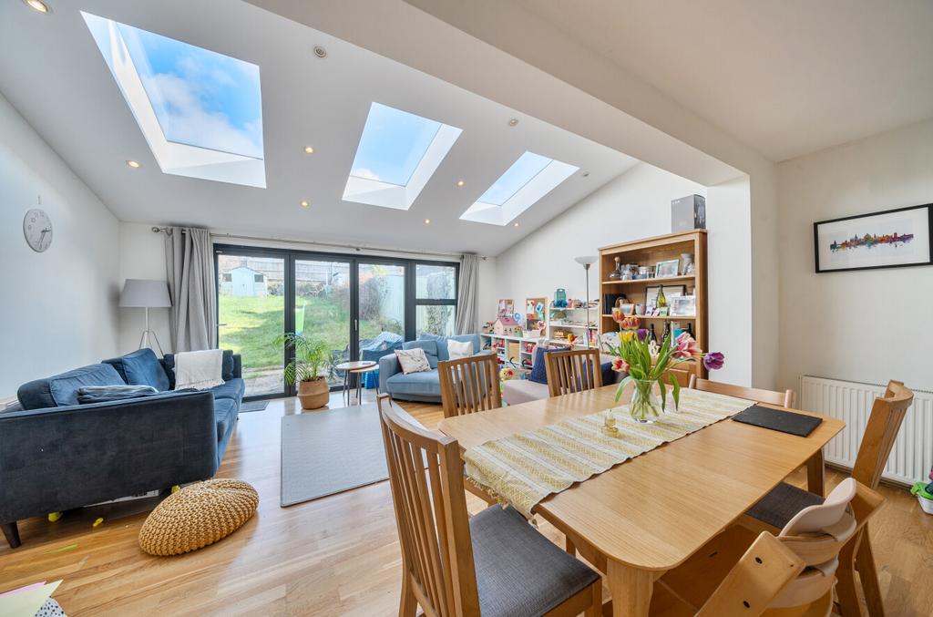 Dining/Family Room