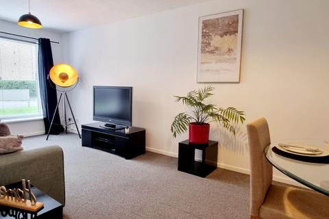 2 bedroom ground floor flat for sale, Barton Crescent, Leamington Spa