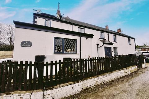 4 bedroom terraced house for sale, Lane Cottages, Royston S71