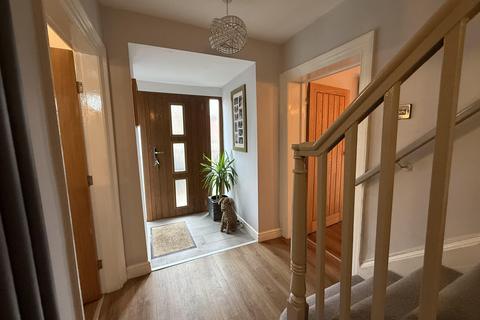 4 bedroom terraced house for sale, Lane Cottages, Royston S71