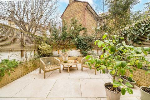 4 bedroom terraced house for sale, Prairie Street, London SW8