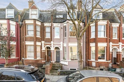 Birnam Road, London N4