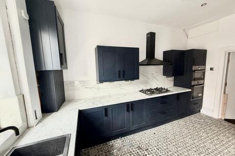 undefined, Harley Avenue, MANCHESTER, M14