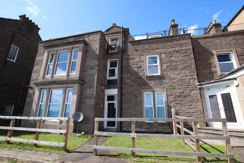 2 bedroom flat to rent, Roseangle, Dundee, DD1