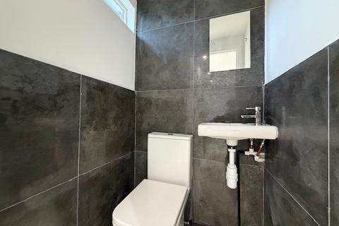 3 bedroom house to rent, Crestway, Chatham, ME5