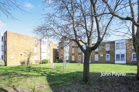 1 bedroom flat to rent, Hassendean Road London SE3