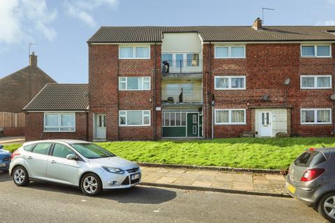 2 bedroom flat for sale, Treefield Close, Wingfield, Rotherham
