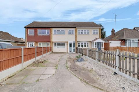 3 bedroom terraced house for sale, Upminster Road North, Rainham RM13