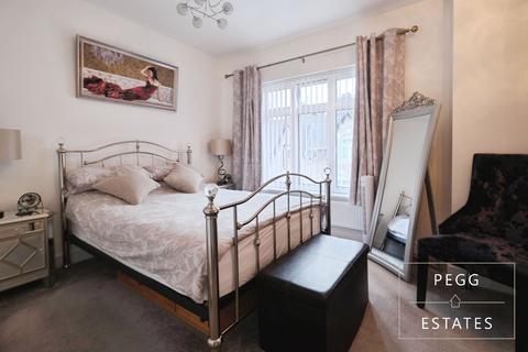 3 bedroom end of terrace house for sale, Parkside Place, Torquay