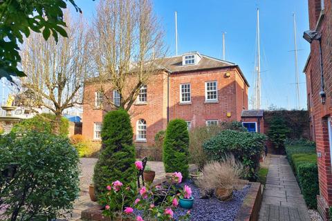 undefined, Frobisher Court, Maritime Avenue, SO40
