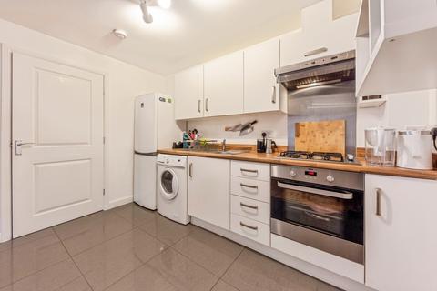 2 bedroom semi-detached house for sale, Kings Sconce Avenue, Newark, NG24