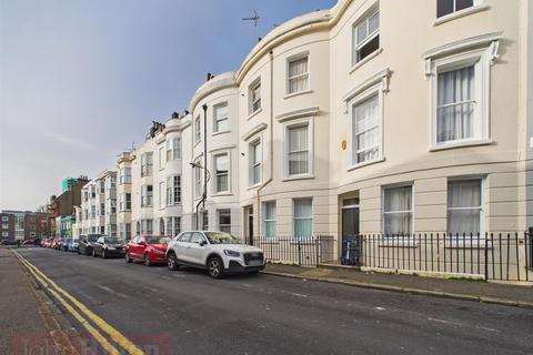 1 bedroom terraced house to rent, St. Georges Terrace, Brighton