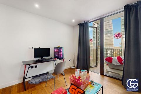 1 bedroom apartment for sale, Emery Way, London, E1W