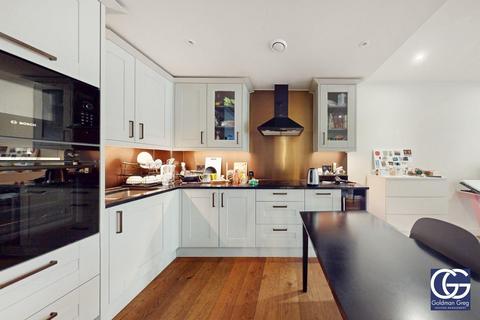 1 bedroom apartment for sale, Emery Way, London, E1W