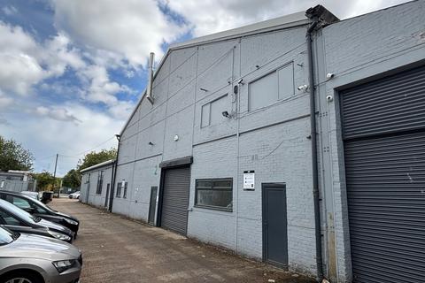 Warehouse to rent, 2 Abercromby Ave High Wycombe HP12 3BW